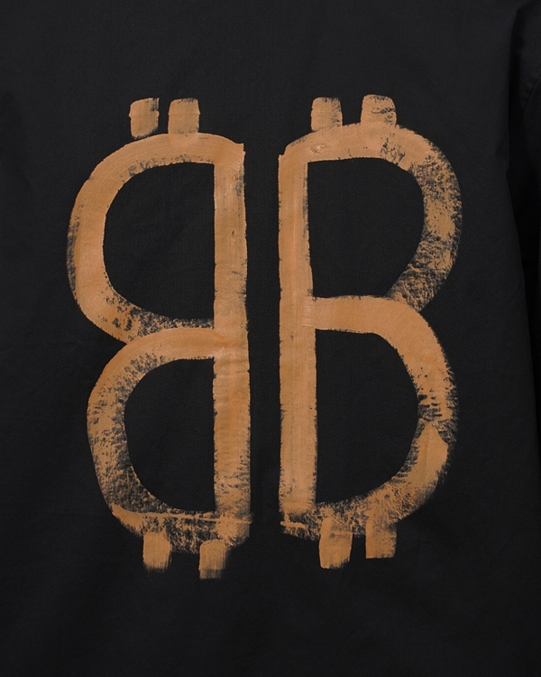 ブランドシャツ着用イメージ